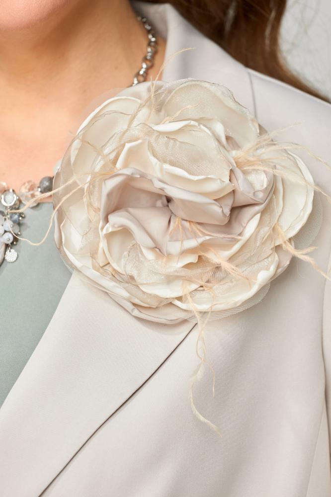 Цветок "ВЕЛИНА"  2002